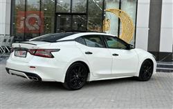 نيسان ماكسيما